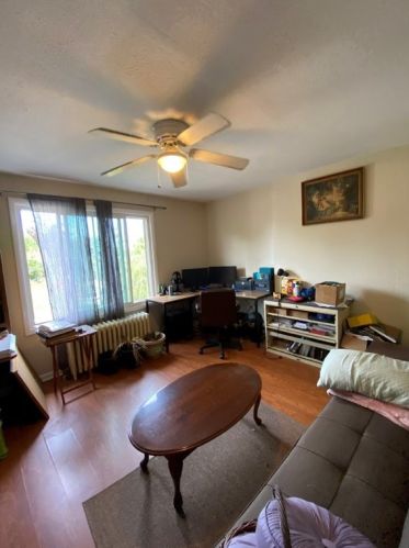 145 Oak Park Rd, Pittsburgh PA 15214-2610 exterior