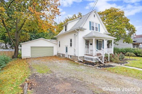 3692 Taplin St, Wyoming, MI