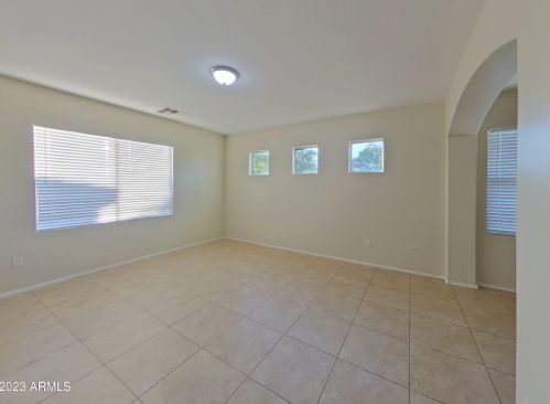 7413 40th Ln, Phoenix AZ  85041-6008 exterior
