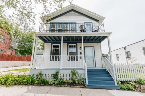515 Pleasant St, Milwaukee, WI 53202-2059