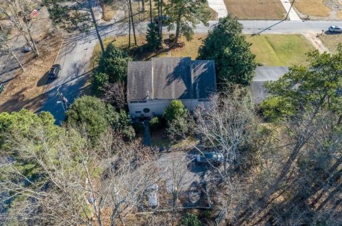 1152 Lynmoor Dr, Atlanta GA 30319-4126 exterior