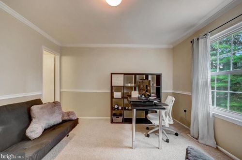 15 Pagoda Ct, Trenton NJ 08648-4830 exterior