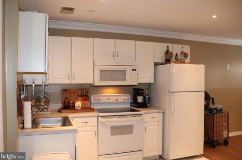 4617 6 St, Washington DC 20032-3502 exterior