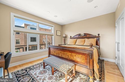 771 19th St, Philadelphia PA  19130-2029 exterior