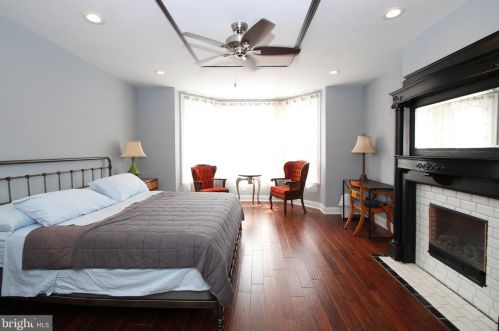 5121 Hazel Ave, Philadelphia PA 19143-1512 exterior