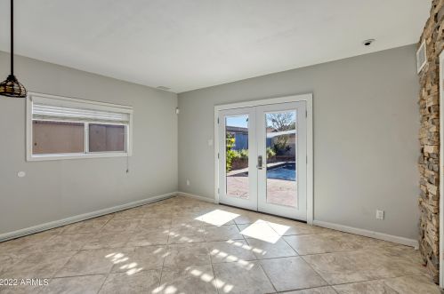 7217 13 Pl, Phoenix AZ 85014-1423 exterior