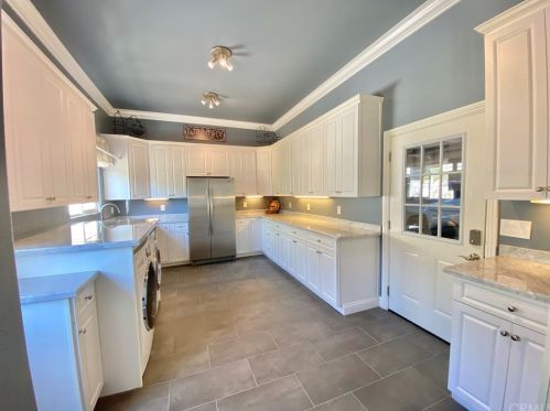 35350 Linda Rosea Rd, Temecula CA 92592-9532 exterior