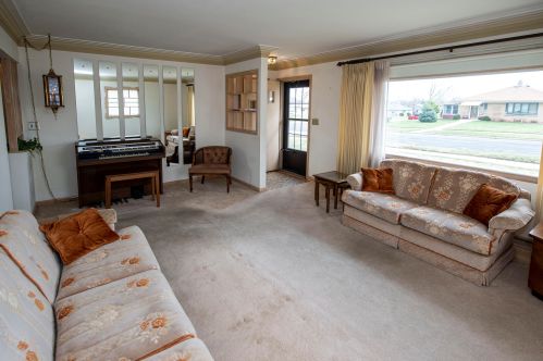 4349 16 St, Milwaukee WI 53209-6924 exterior