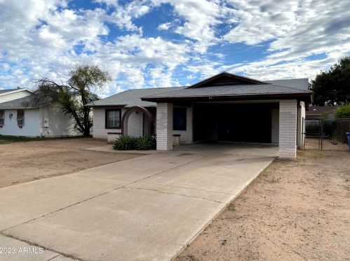 827 61st Ave, Phoenix, AZ 85043-2508