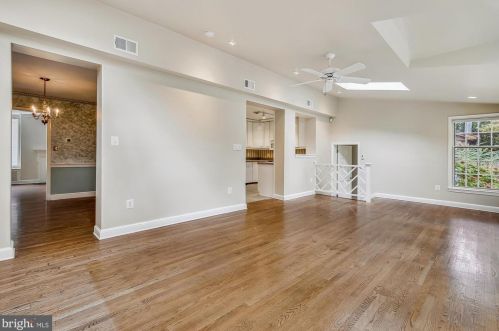 312 Alexandria Ave, Alexandria VA 22301-3036 exterior