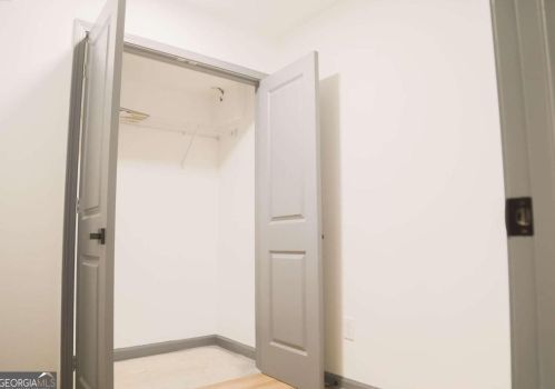 3584 Collier Dr, Atlanta GA  30331-1530 exterior