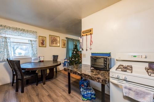 930 Pne St, Waukegan IL 60085-2724 exterior