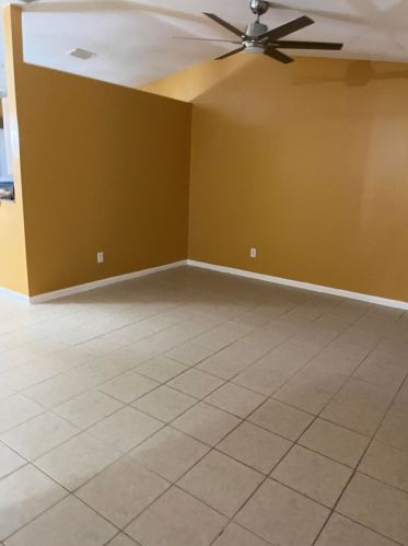 601 Archer Ave, Fort Pierce FL  34983-1020 exterior