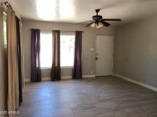 5647 14 Ave, Phoenix AZ 85023-2526 exterior