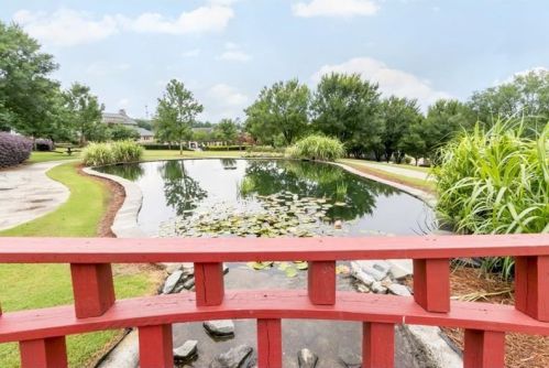 1604 Dupont Commons Dr, Atlanta GA 30318-2788 exterior