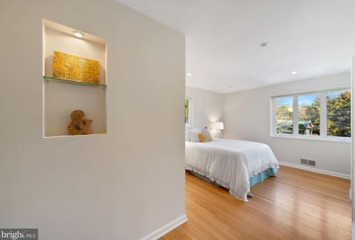 3534 Yuma St, Washington DC 20016-2212 exterior