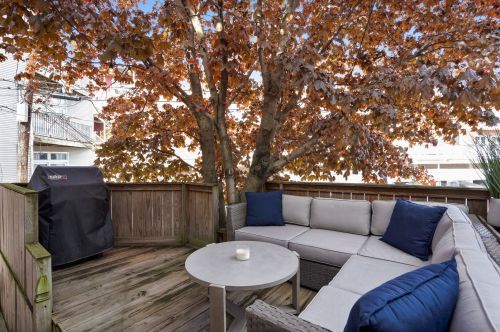 2729 Racine Ave, Chicago IL  60614-1205 exterior