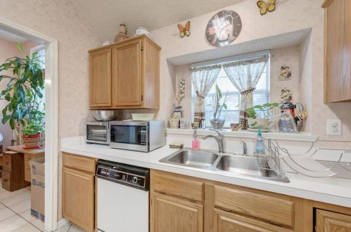 5905 Fox Dr, Frisco TX 75056-4472 exterior