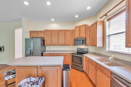 10246 Evergreen Hill Dr, Tampa FL 33647-2944 exterior