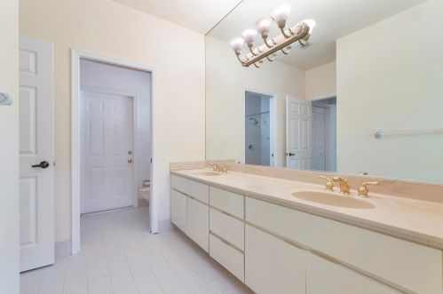 4255 26 Ave, Boca Raton FL 33434-2549 exterior