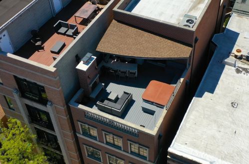 1512 Wieland St, Chicago IL 60610-1233 exterior