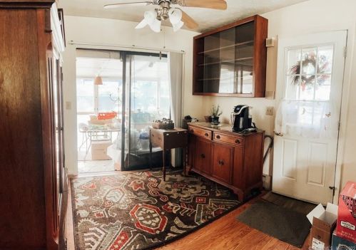 323 Maple St, Killingly CT 06239-1705 exterior