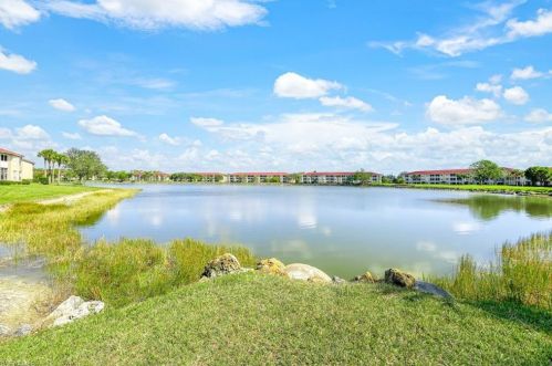 2780 Cypress Trace Cir, Naples FL 34119-8609 exterior