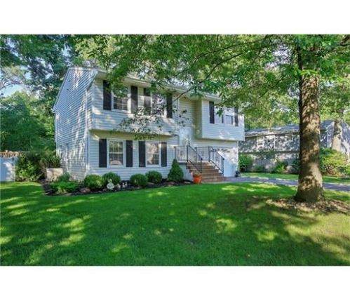 173 Blackford Ave, Piscataway, NJ 08854-2328