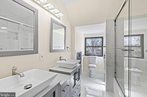 6005 Utah Ave, Washington DC 20015-1230 exterior