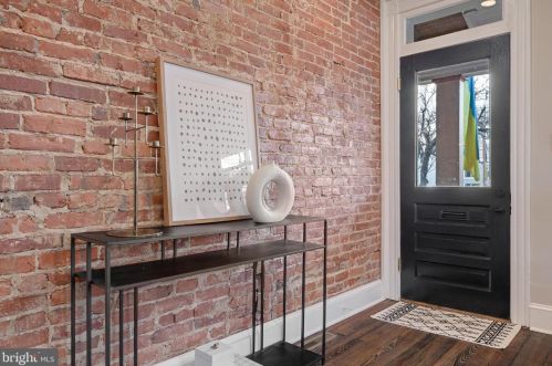 829 Shippen St, Lancaster PA  17602-2043 exterior