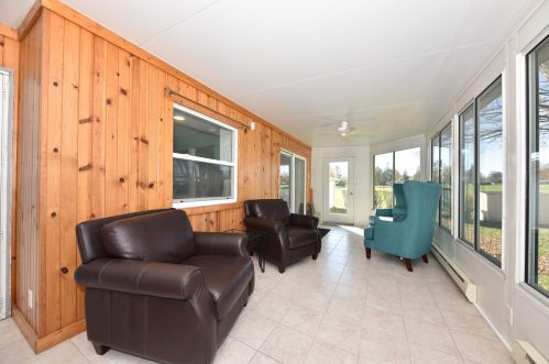 5606 Prt Ave, Milwaukee WI 53223-4121 exterior