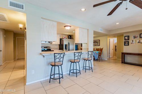 3401 Crocus Dr, Phoenix AZ 85032-5419 exterior