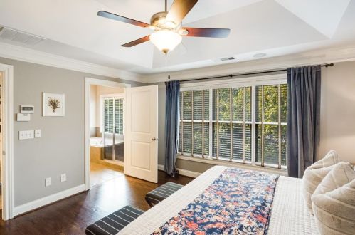 1716 Barfield Run, Atlanta GA  30318-2779 exterior