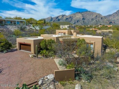 6421 Paseo Otono, Tucson AZ  85750-1208 exterior