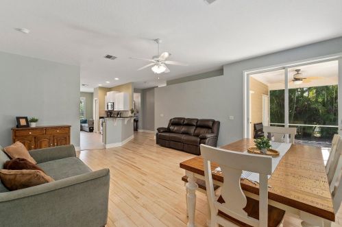 681 Little Kayak Pt, Fort Pierce FL  34983-3516 exterior