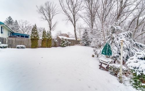 295 Draper St, Springfield MA 01108-2908 exterior