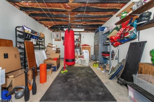 11 Duncan Ln, Rockaway NJ  07866-2807 exterior