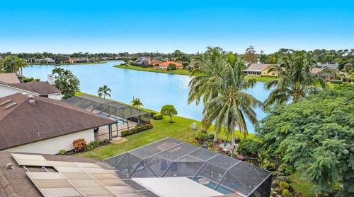 2524 Kings Lk Blvd, Naples FL 34112-5456 exterior