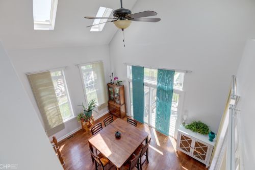 4951 Medill Ave, Chicago IL 60647-2424 exterior