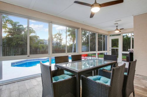 2779 Eagle Dr, Fort Pierce FL  34984-8919 exterior