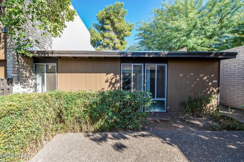 5701 Glenn St, Tucson AZ 85712-5232 exterior