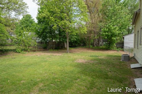 3901 Flamingo Ave, Wyoming MI exterior