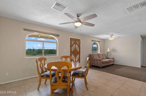 75 94th St, Chandler AZ  85224-6101 exterior