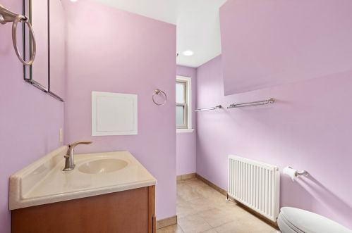 1036 Mirror St, Pittsburgh PA 15217-2646 exterior