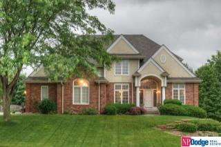 16644 Jones St, Omaha, NE 68118-2716