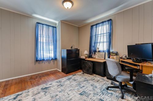 366 Oak St, Perth Amboy NJ 08861-4039 exterior