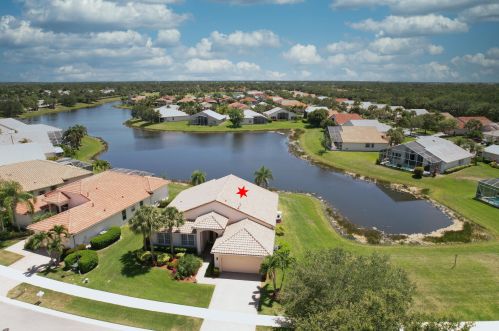 410 Aqua Vista Ln, Fort Pierce FL  34986-2645 exterior