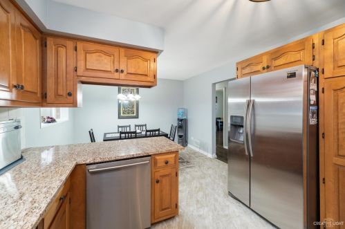 1300 Hosmer, Joliet IL 60435-4007 exterior