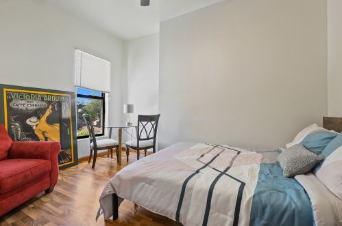 2433 Flournoy St, Chicago IL  60612-3520 exterior