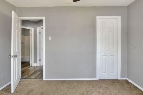 10712 Connechusett Rd, Tampa FL 33617-3410 exterior